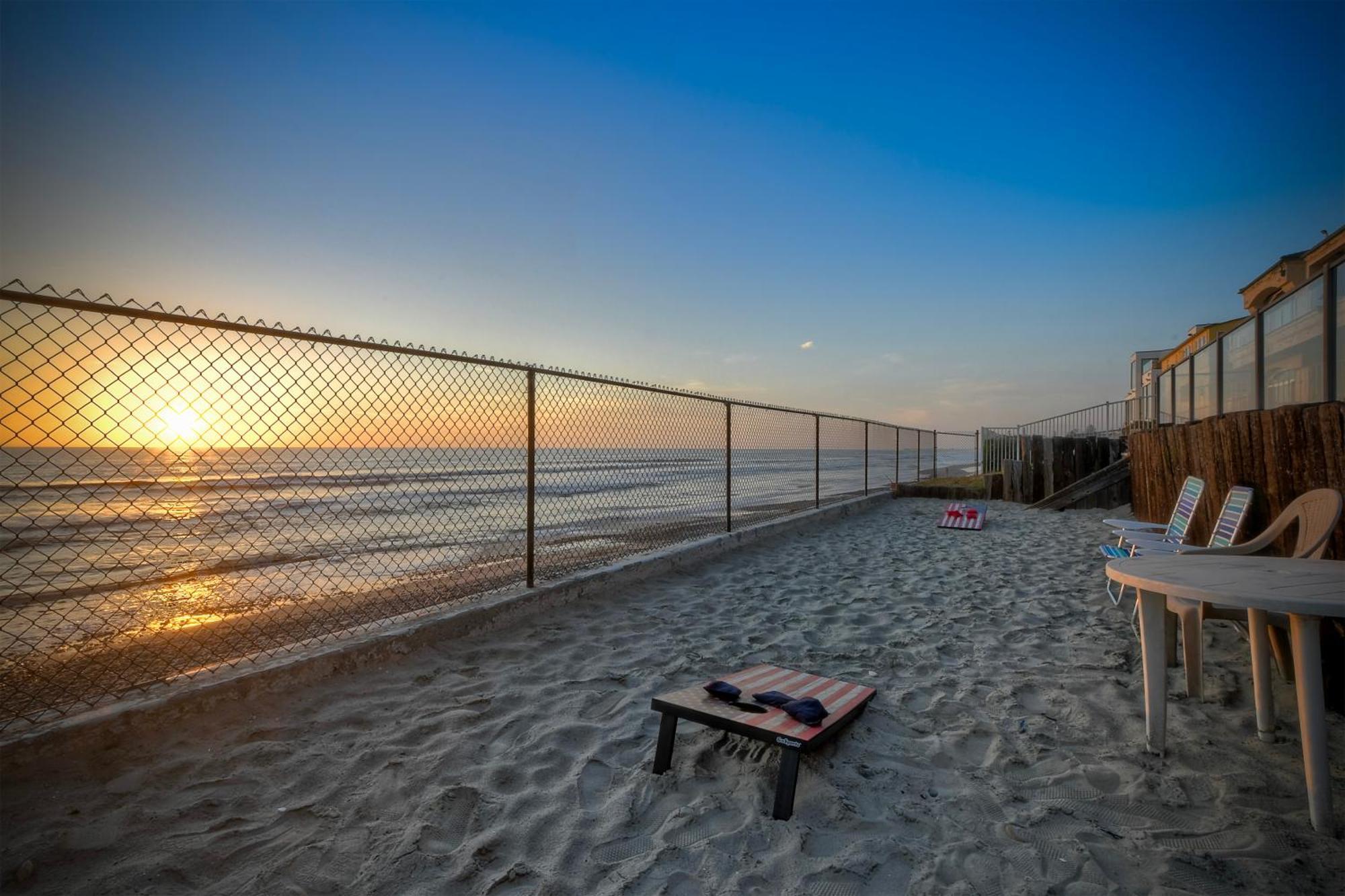 Villa Oceanfront Getaway - Ocean Views - Fire Pit - Bbq - Beach Access à Carlsbad Extérieur photo